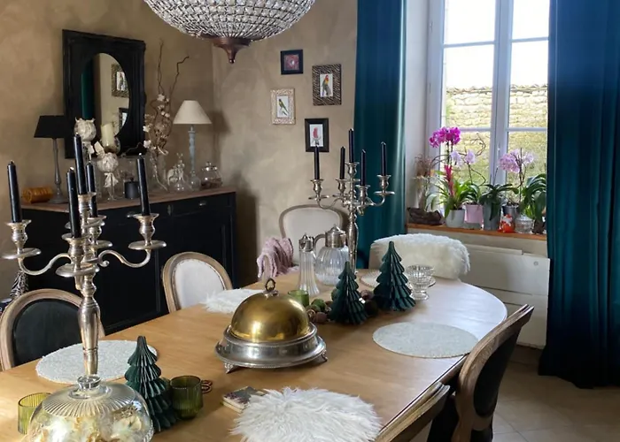 La Maison De Marie Bed & Breakfast Vindelle